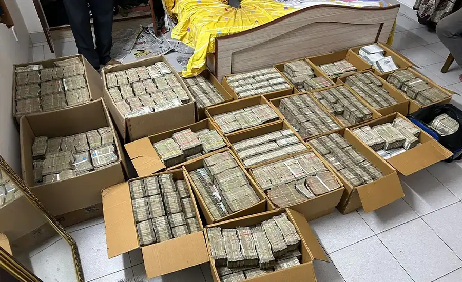 I-T Department conducts searches in Karnataka, Andhra, Telangana; seizes Rs 94-crore cash, jewellery