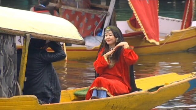 Tourists feel 'safe' in Srinagar, applaud warmth and support of Tourists feel 'safe' in Srinagar, applaud warmth and support of locals