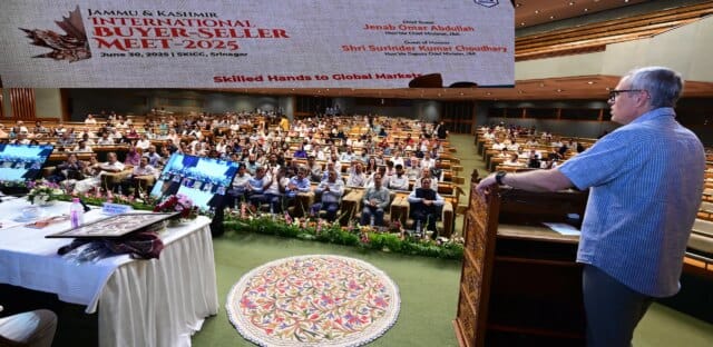 CM Omar Abdullah calls for revival of buyer-creator relationship at CM Omar Abdullah calls for revival of buyer-creator relationship at SKICC meet