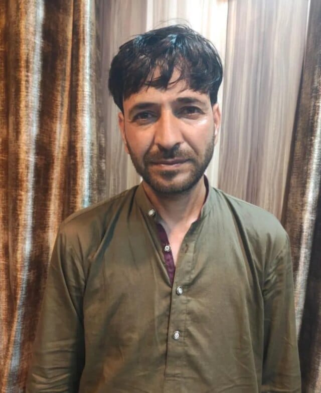Police arrest drug peddler with contraband substance in Sopore Police arrest drug peddler with contraband substance in Sopore