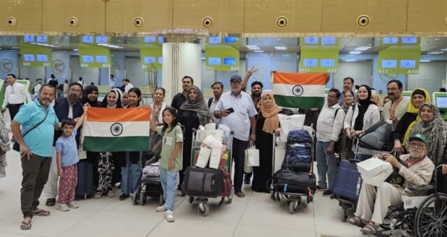290 Indian students return from Iran, land in Delhi 290 Indian students return from Iran, land in Delhi