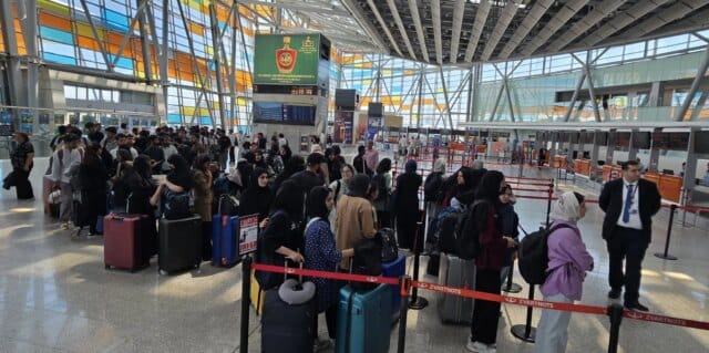 "Situation in Iran bad": Students arriving in Delhi say Indian Govt picked them up from their doorsteps