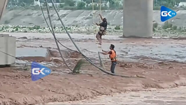 Nine men trapped in swollen Tawi river rescued in Jammu Nine men trapped in swollen Tawi river rescued in Jammu