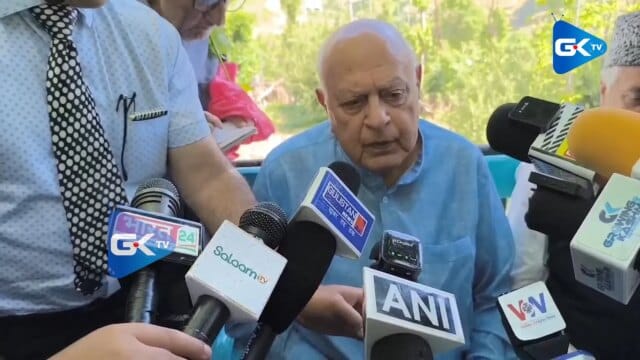 Step toward reducing 'Dil ki Duri': Farooq Abdullah on train to Kashmir