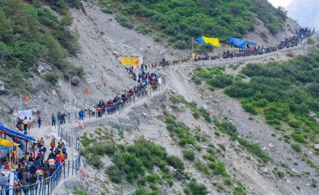 Over 1.82 lakh perform Amarnath Yatra in 10 days