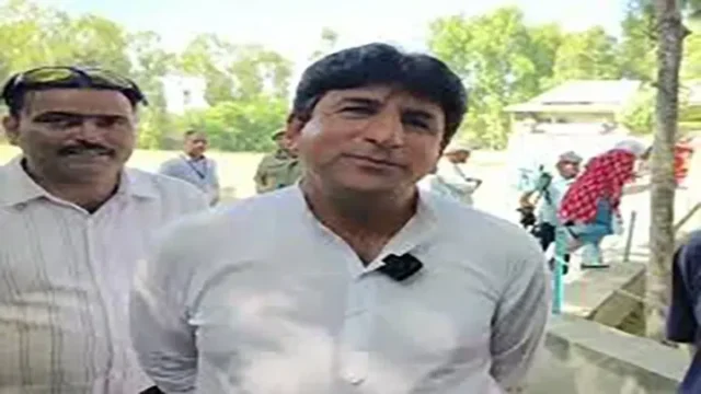 Veeri holds public outreach NC MLA slams party chief whip’s ‘dictatorship’ amid chaos in J&K Assembly