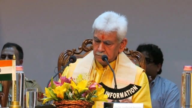 J-K LG condoles loss of lives in Doda road accident