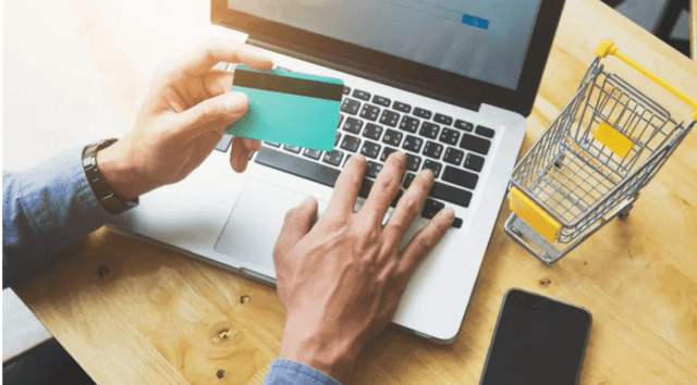 Understanding the Role of a Payment Gateway in Online Shopping