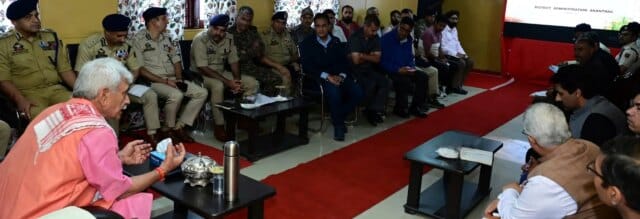 Lieutenant Governor visits Nunwan, Chandanwari Base Camps; interacts with pilgrims, Lieutenant Governor visits Nunwan, Chandanwari Base Camps; interacts with pilgrims, service providers, others