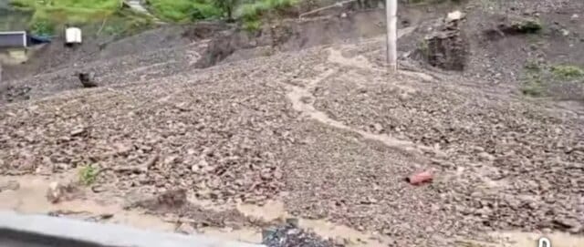 Landslides shut Jammu–Srinagar Highway at Kela Morh, Seri in J&K's Landslides shut Jammu–Srinagar Highway at Kela Morh, Seri in J&K's Ramban