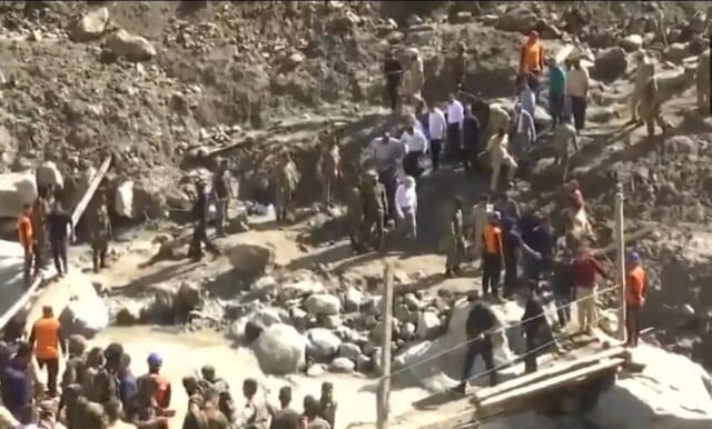 J-K CM reaches cloudburst-hit Chasoti village to assess damage J-K CM reaches cloudburst-hit Chasoti village to assess damage