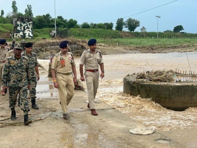 JK Police chief, BSF ADG review security along Indo-Pak border post-Jammu floods