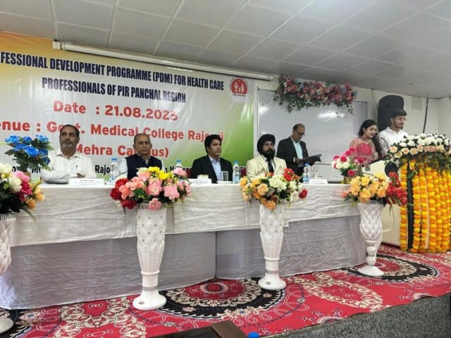 GMC Rajouri, NHM organise Professional Development Programme for healthcare staff J-K: GMC Rajouri, NHM organise Professional Development Programme for healthcare staff