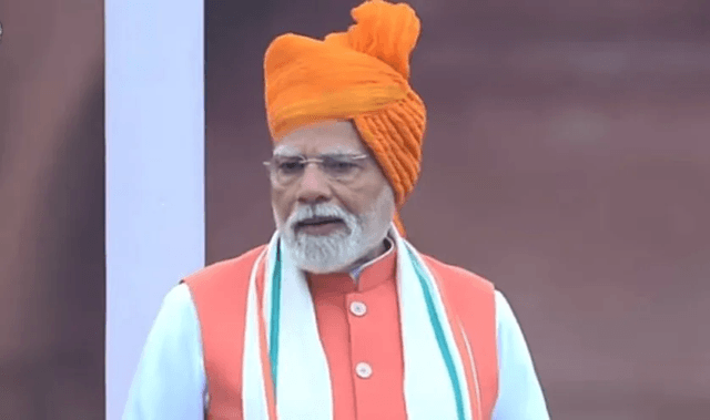 PM Modi delivers 103-minute I-Day speech, longest ever by any PM