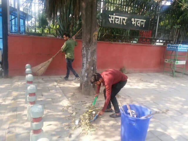 Govt temporarily suspends booking of postal services destined for US from Aug 25