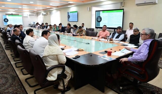 Exemplary punishment awaits those selling unsafe food: CM Omar Abdullah