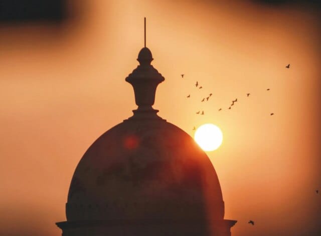 Thieves steal transformer, curtains from mosque in central Kashmir's Kangan