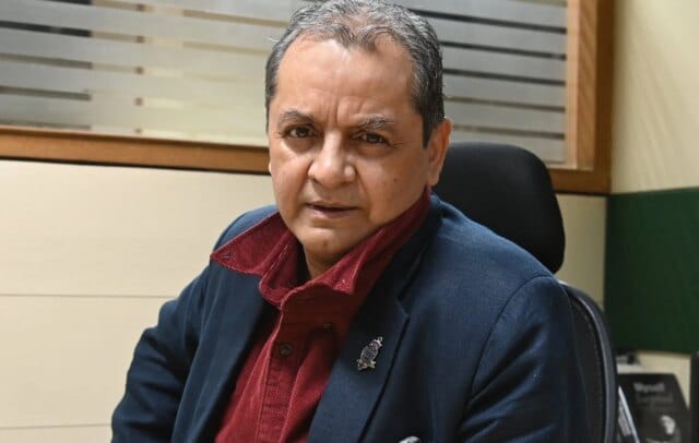 Veteran journalst Sankarshan Thakur passes away; J&K leaders express grief Veteran journalst Sankarshan Thakur passes away; J&K leaders express grief