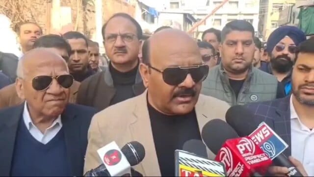 Dy CM Surinder Choudhary assesses flash flood damage in Jammu