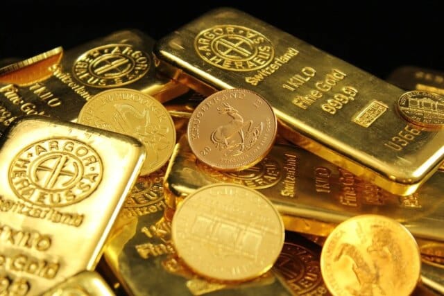Gold breaches Rs 1.11 lakh/10 g in futures trade as Gold breaches Rs 1.11 lakh/10 g in futures trade as traders await key US inflation data