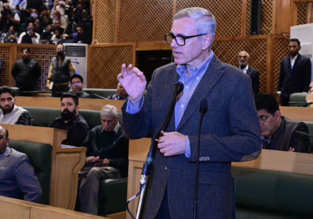 Omar draws comparison between MPs Mian Altaf and Ruhullah Omar draws comparison between MPs Mian Altaf and Ruhullah