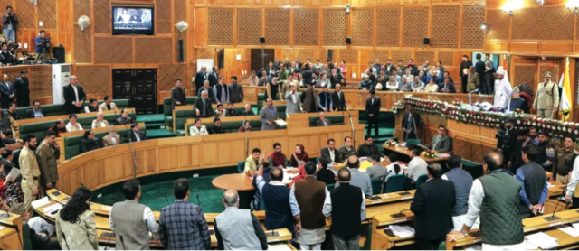 BJP MLAs protest in J&K Assembly, raise ‘Stop Discrimination’ slogans BJP MLAs protest in J&K Assembly, raise ‘Stop Discrimination’ slogans after speaker rejects motion on Jammu weather-induced losses